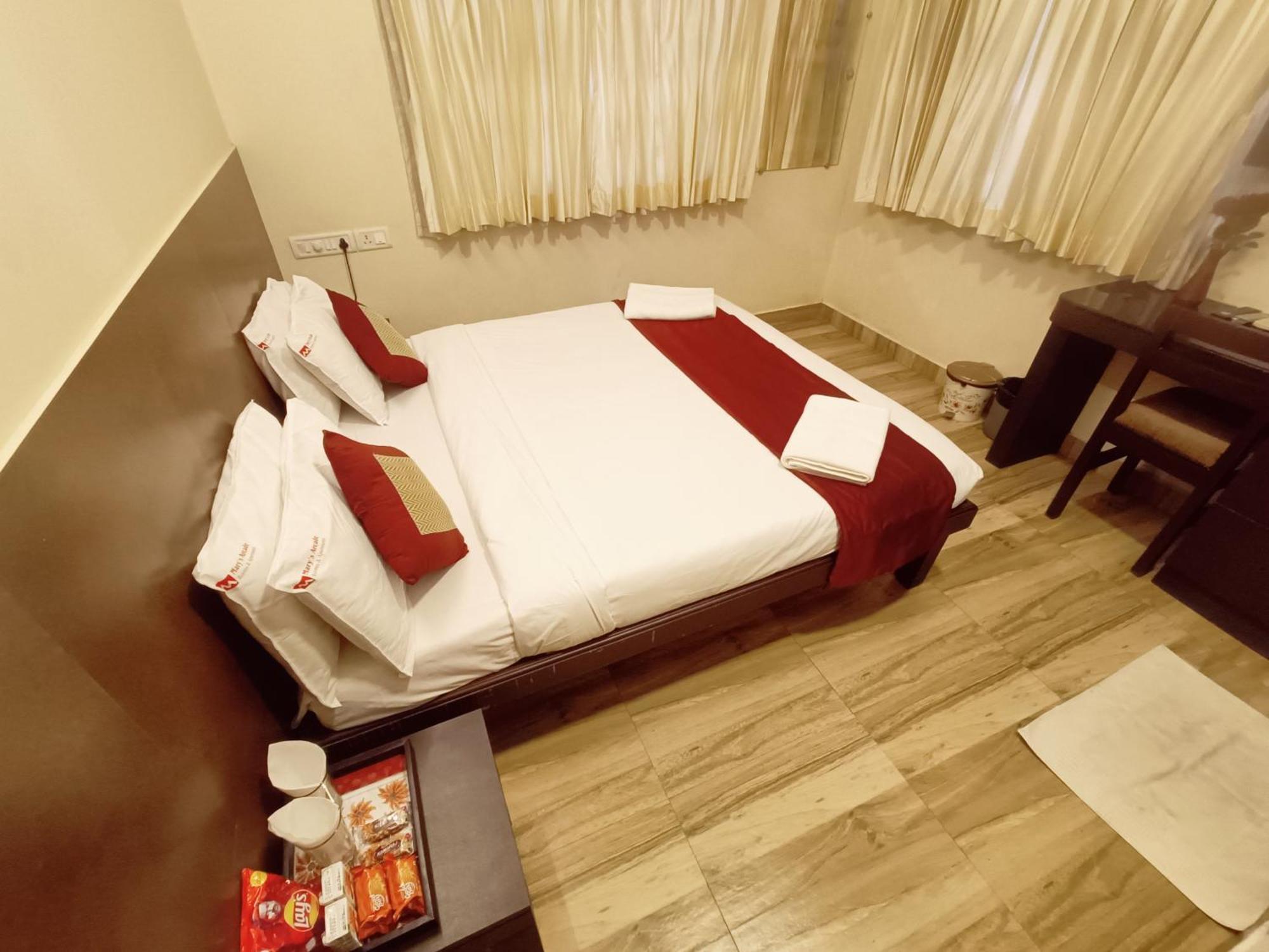 Hotel Marys Arcade ثانجافور المظهر الخارجي الصورة