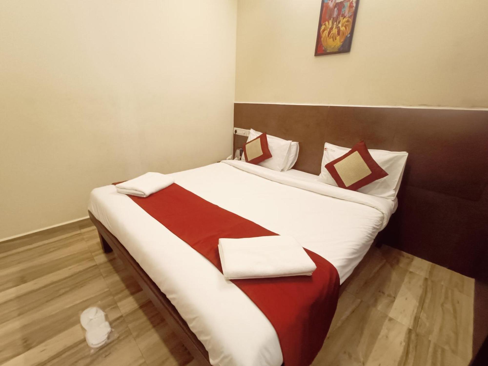 Hotel Marys Arcade ثانجافور المظهر الخارجي الصورة