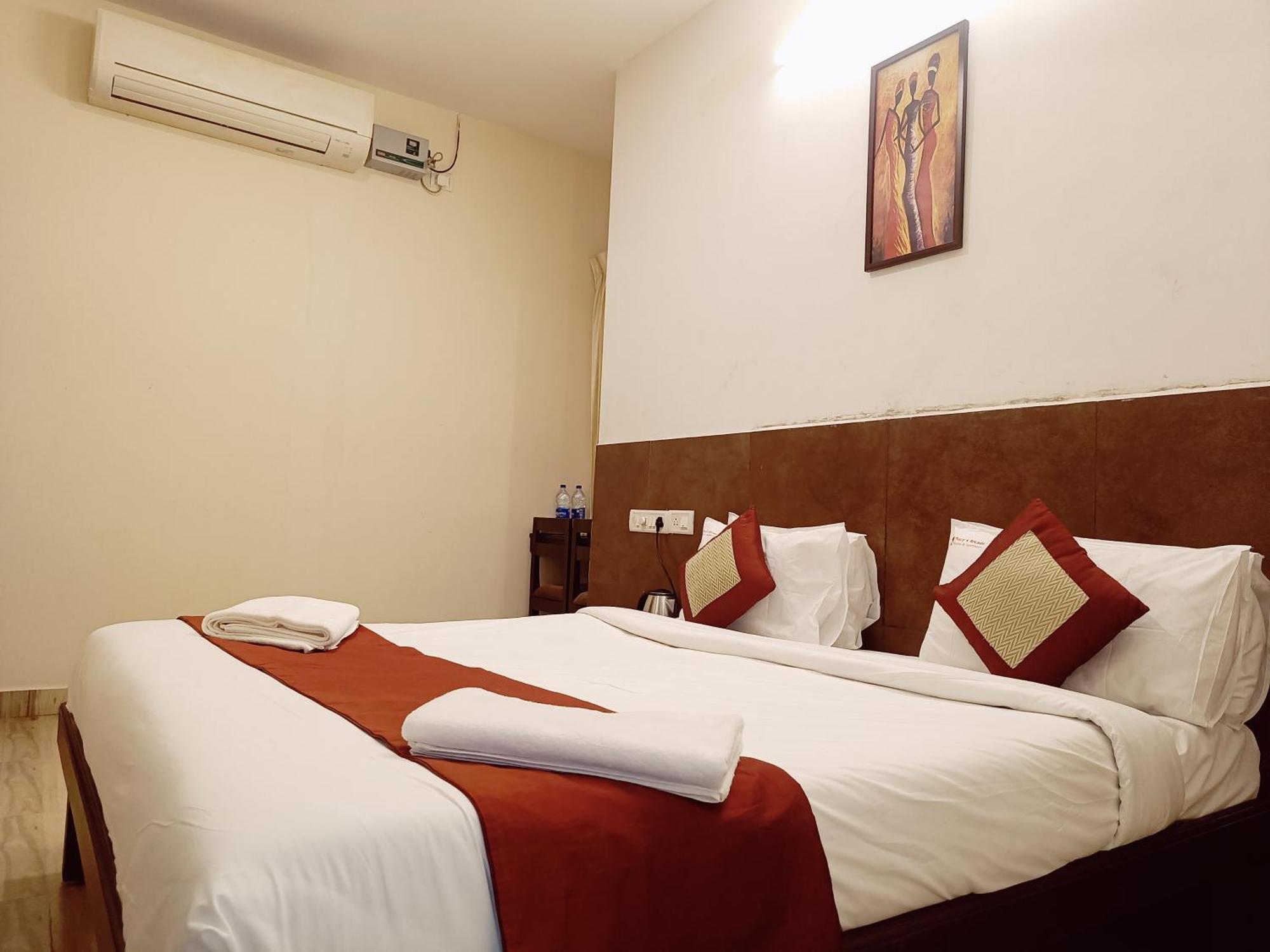 Hotel Marys Arcade ثانجافور المظهر الخارجي الصورة