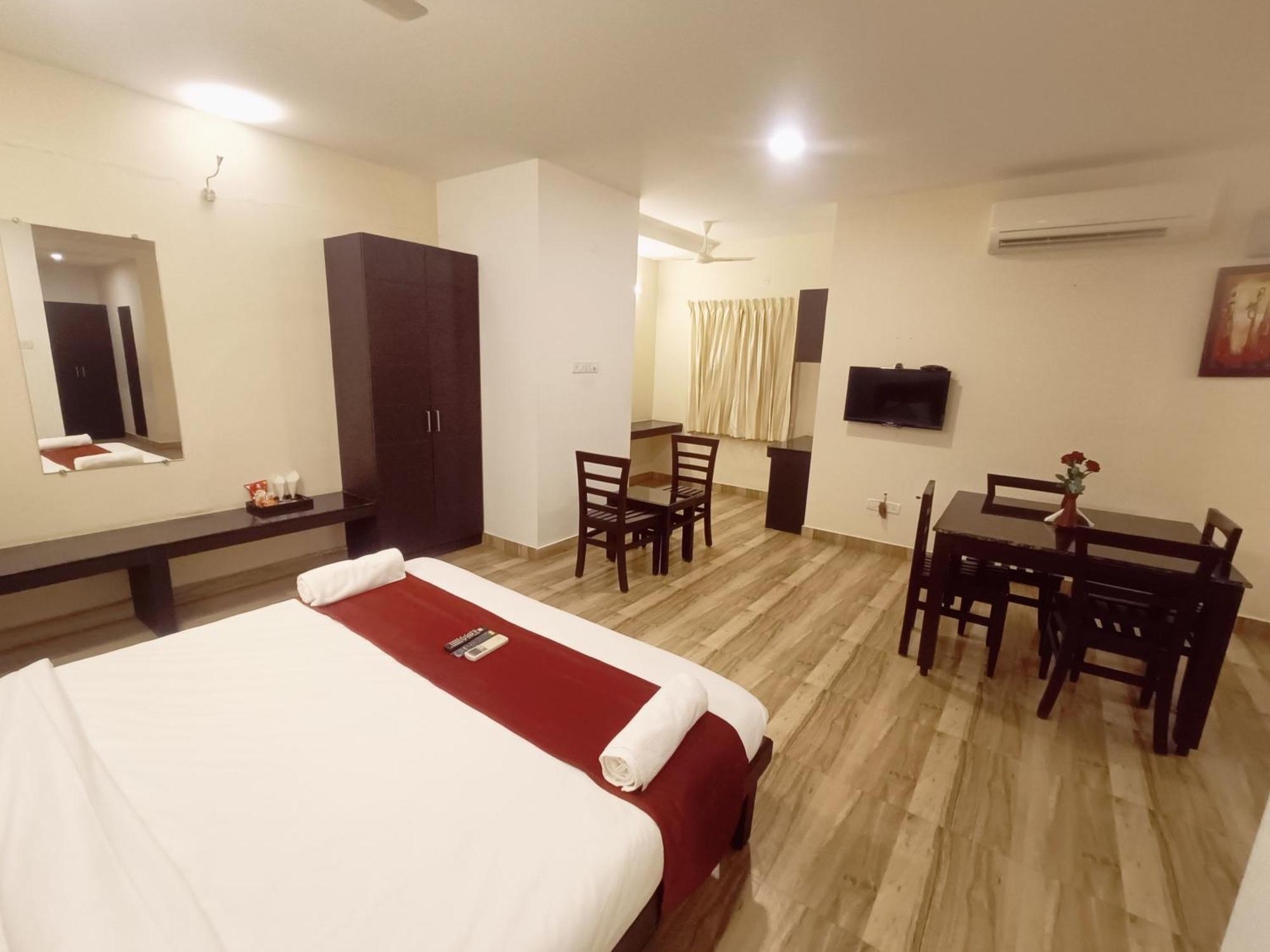 Hotel Marys Arcade ثانجافور المظهر الخارجي الصورة