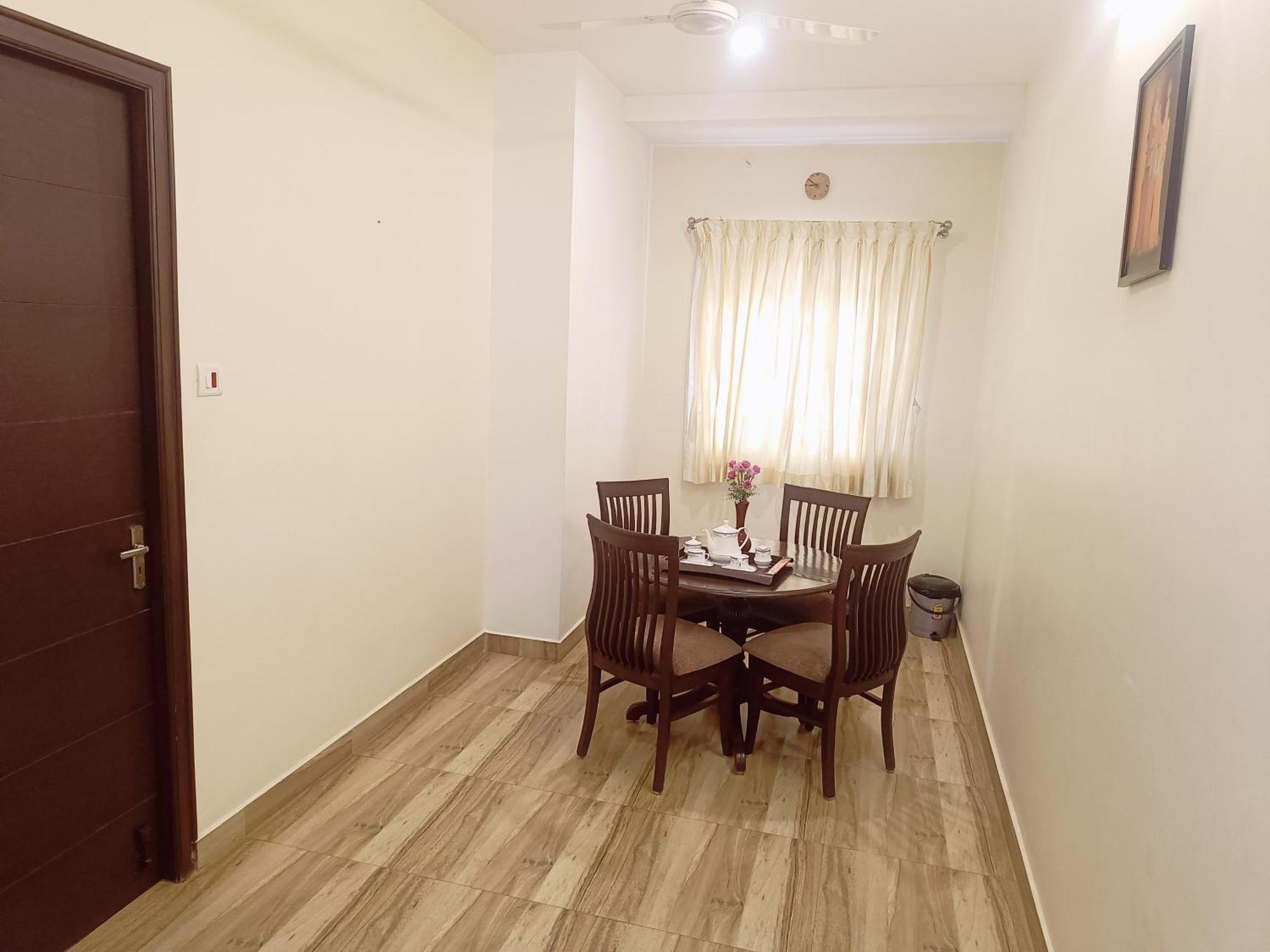 Hotel Marys Arcade ثانجافور المظهر الخارجي الصورة